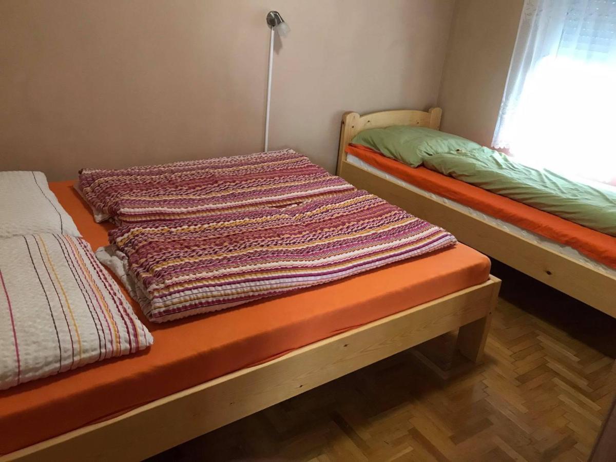 דירות Hajdúszoboszló Tahiti Apartman מראה חיצוני תמונה