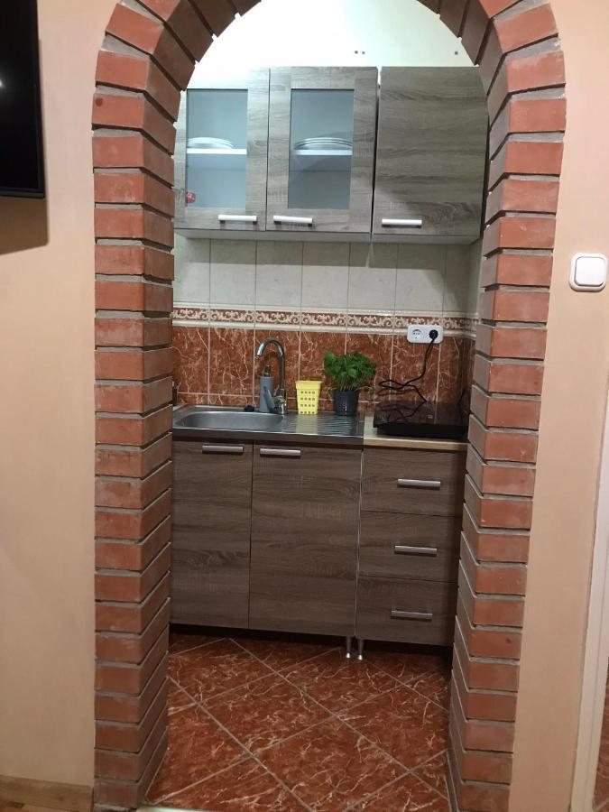 דירות Hajdúszoboszló Tahiti Apartman מראה חיצוני תמונה