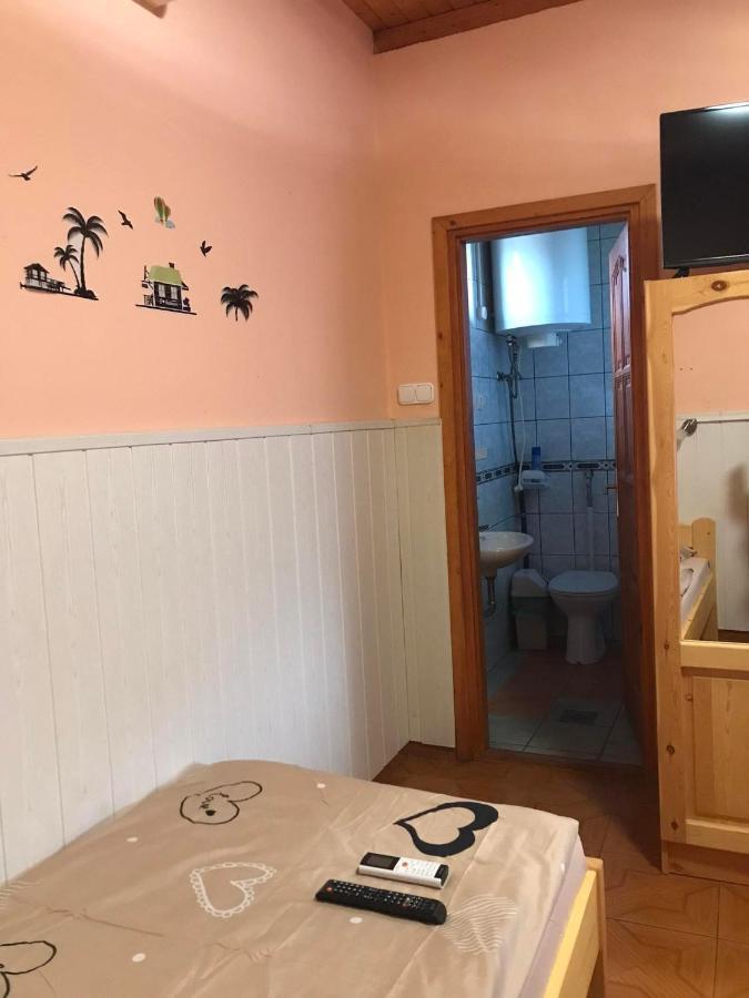 דירות Hajdúszoboszló Tahiti Apartman מראה חיצוני תמונה