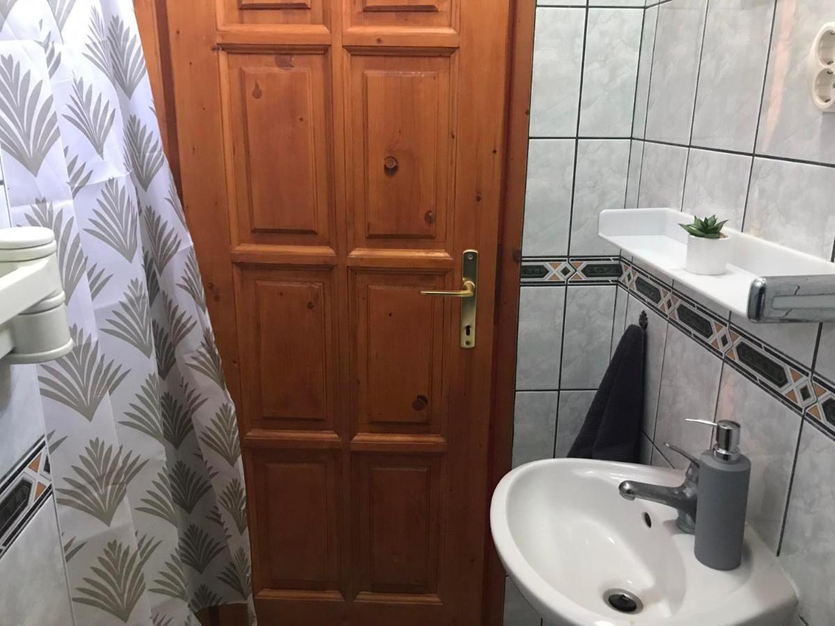 דירות Hajdúszoboszló Tahiti Apartman מראה חיצוני תמונה