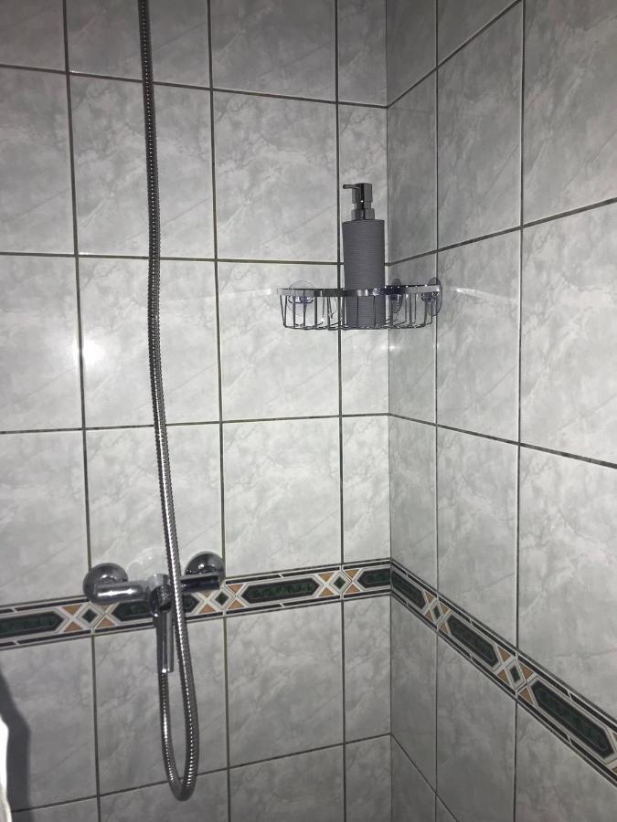 דירות Hajdúszoboszló Tahiti Apartman מראה חיצוני תמונה